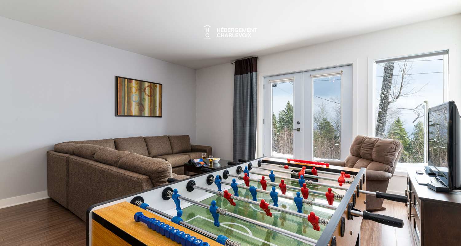 AUB-150 - Vue majestueuse sur le fleuve et le massif de Charlevoix